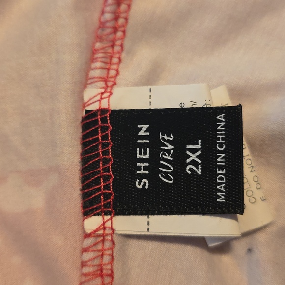 SHEIN Curve Tank Top Size 2XL - Picture 3 of 5